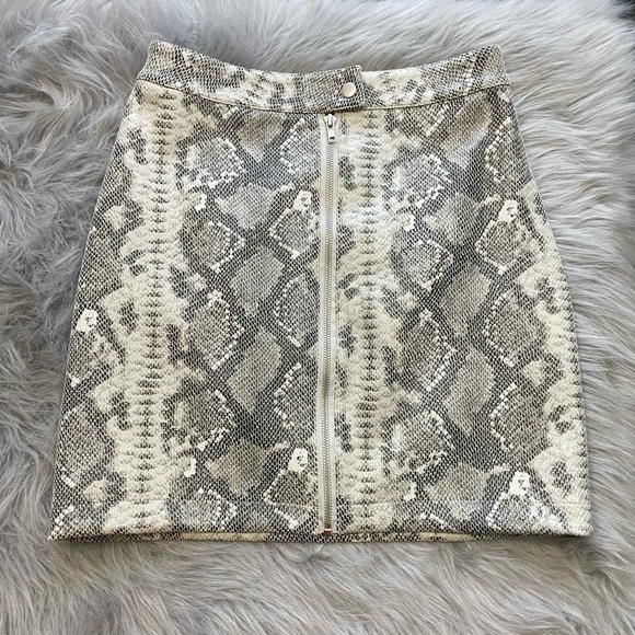 NWOT Snakeskin Thread & Supply zip up skirt - Picture 2 of 3